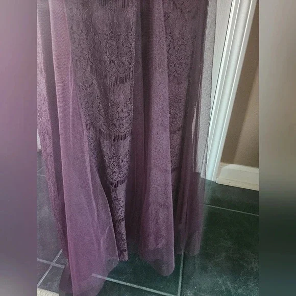 Gorgeous Sleeveless Purple Lace Dress by Betsy & Adam Sz 6 - Picture 7 of 12